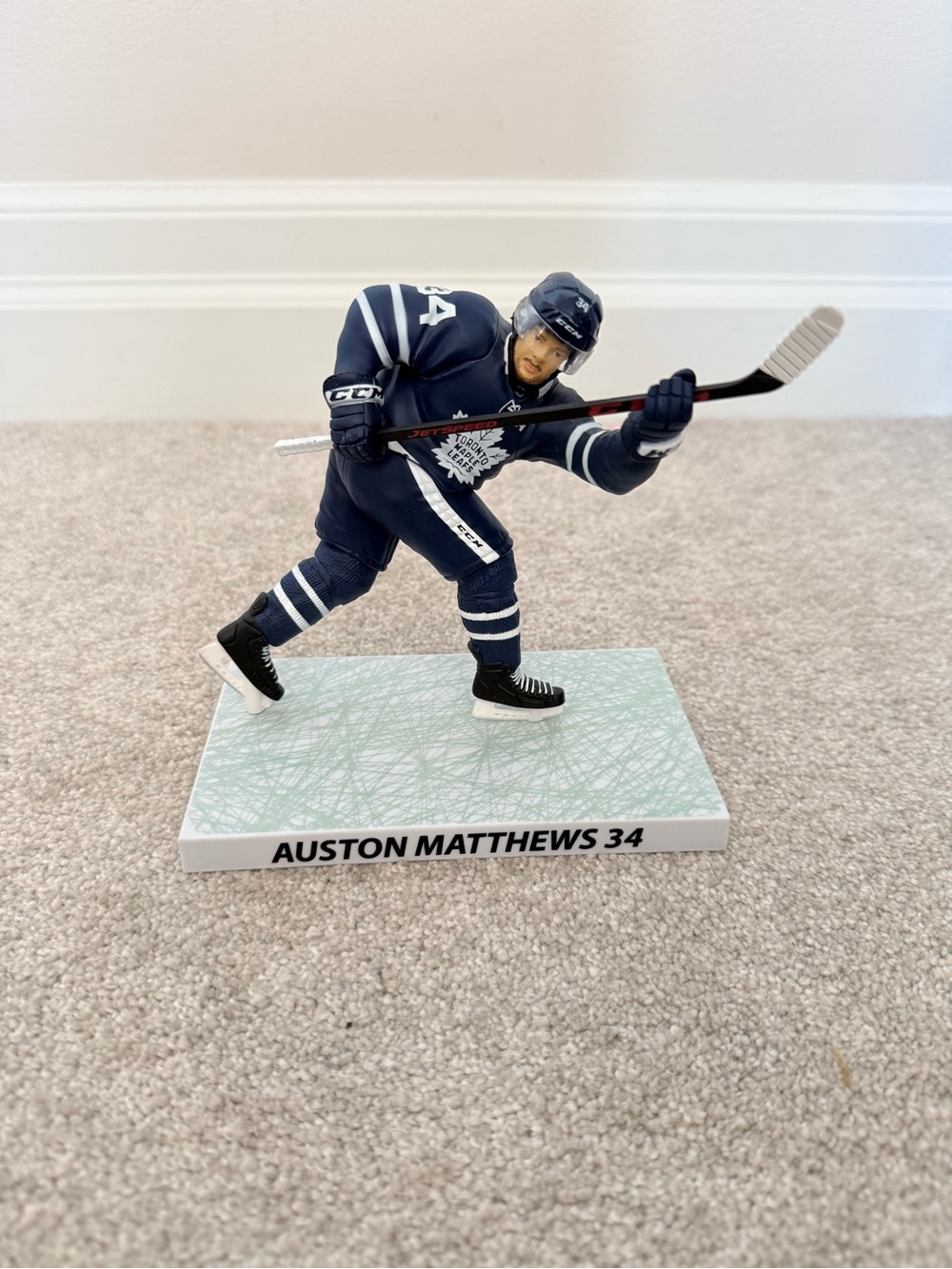Auston Matthews Toronto maple leafs statue
